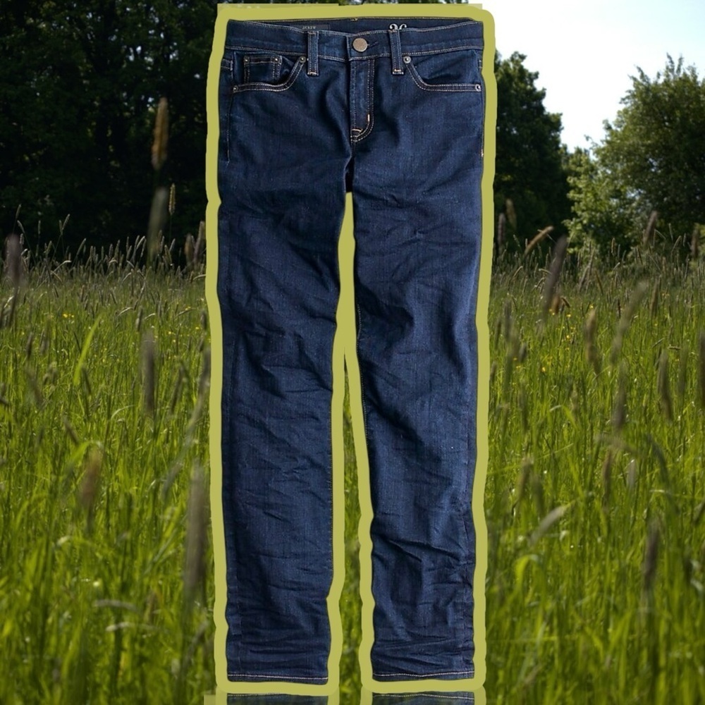 J. Crew ‘8” Toothpick Jean’ in “Classic Rinse” Size 27